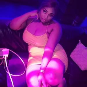 Meet your Posher, Tabitha